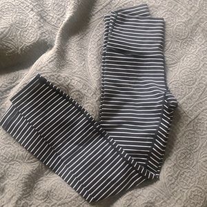 Lululemon Wunder Under tights 7/8 length size 4